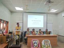 rrgu.in Photos