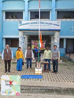 <p>National Flag hoisted by Vice-Chancellor Sir and Registrar Sir, RRGU on the occasion of 76th Republic day of India</p>
