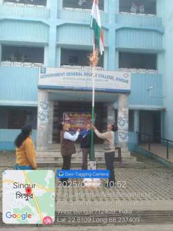<p>National Flag hoisted by Vice-Chancellor Sir and Registrar Sir, RRGU on the occasion of 76th Republic day of India</p>

